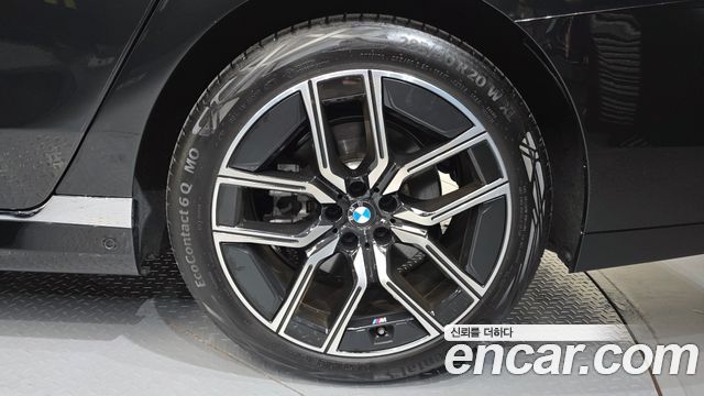 BMW 7 Series (G70) 740d xDrive M Sport 2025 — фото 21