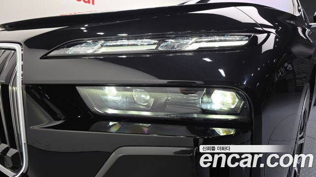 BMW 7 Series (G70) 740d xDrive M Sport 2025 — фото 22
