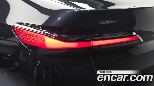 BMW 7 Series (G70) 740d xDrive M Sport 2025 — фото 23