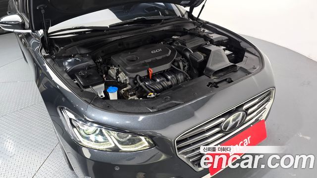 Hyundai Grandeur (IG) 2.4 Premium Special 2017 — фото 6