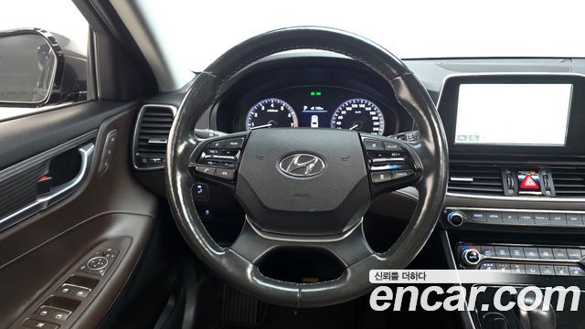 Hyundai Grandeur (IG) 2.4 Premium Special 2017 — фото 12
