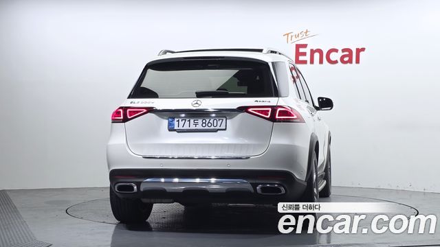 Mercedes-Benz GLE-Class (W167) GLE300d 4MATIC 2021 — фото 4