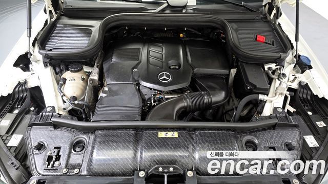Mercedes-Benz GLE-Class (W167) GLE300d 4MATIC 2021 — фото 6