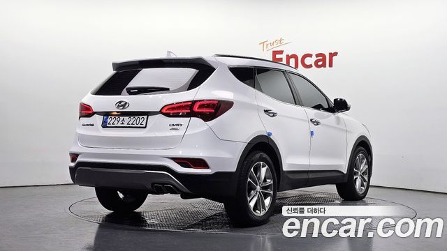 Hyundai Santa Fe The Prime Diesel 2.0 4WD Exclusive Special 2016 — фото 2