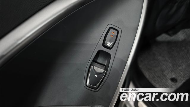 Hyundai Santa Fe The Prime Diesel 2.0 4WD Exclusive Special 2016 — фото 19