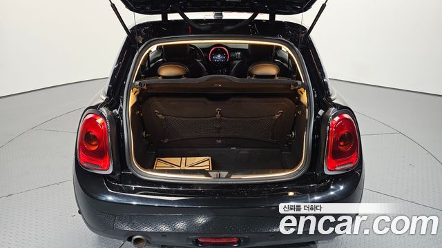 MINI Cooper Standard Third Generation 2015 — фото 20