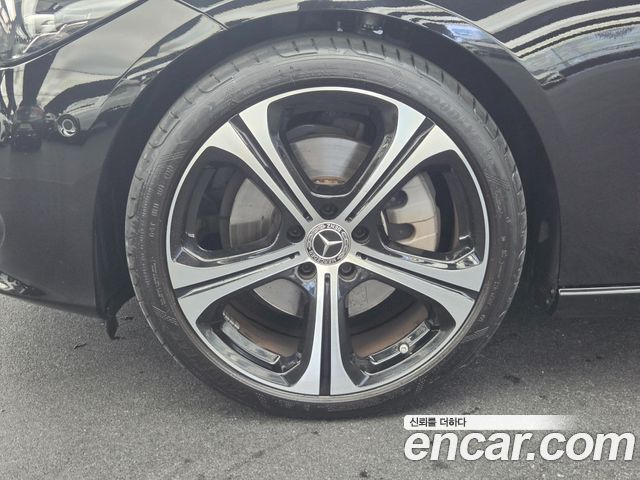 Mercedes-Benz C-Class (W206) C300 4MATIC Avantgarde 2024 — фото 5