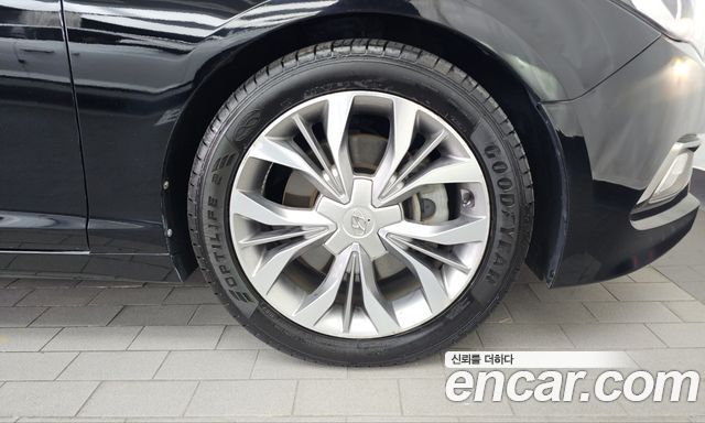Hyundai Sonata (LF) 1.7 Diesel Smart Special 2016 — фото 21