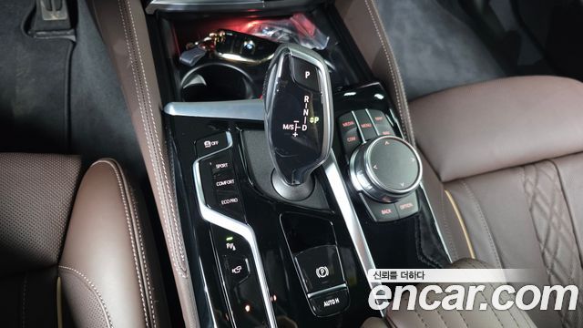 BMW 5 Series (G30) 530i M Sport Package 2023 — фото 9