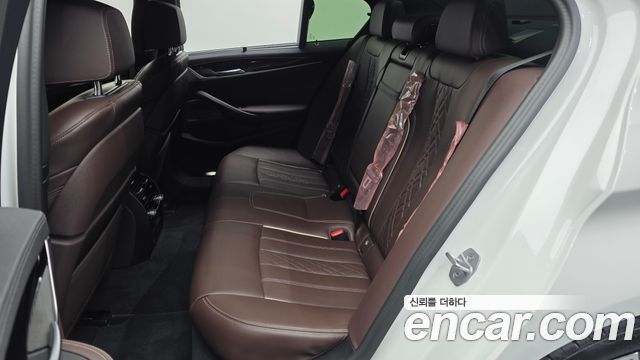 BMW 5 Series (G30) 530i M Sport Package 2023 — фото 32