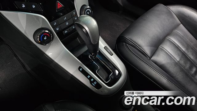 Chevrolet Cruze 1.8 LTZ+ 2014 — фото 9
