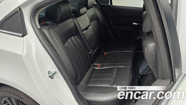 Chevrolet Cruze 1.8 LTZ+ 2014 — фото 11