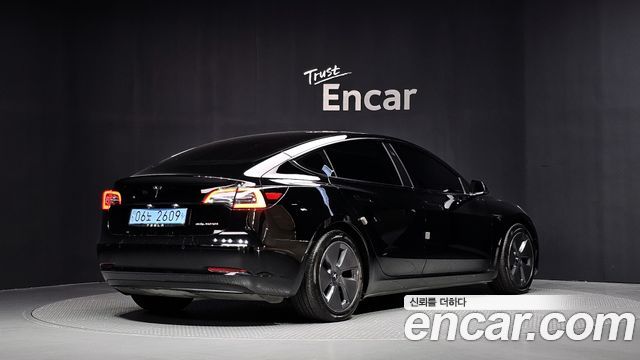 Tesla Model 3 Long Range AWD 2022 — фото 2