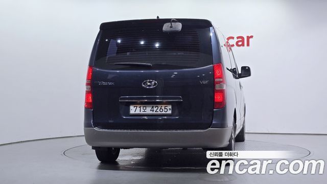 Hyundai Grand Starex 4WD 11-Seater Wagon Modern Special 2018 — фото 4
