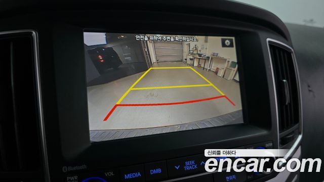 Hyundai Grand Starex 4WD 11-Seater Wagon Modern Special 2018 — фото 14
