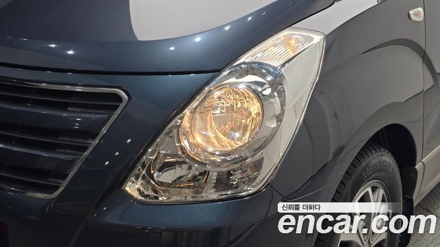 Hyundai Grand Starex 4WD 11-Seater Wagon Modern Special 2018 — фото 22