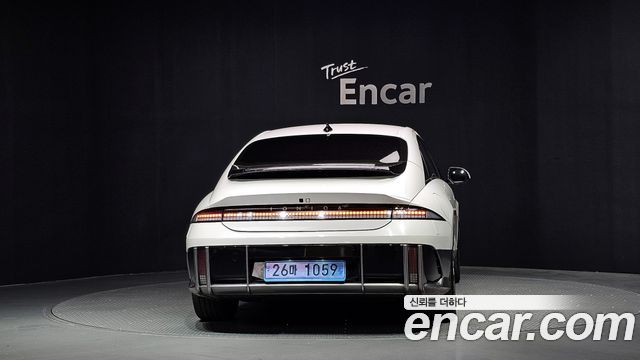 Hyundai Ioniq 6 Long Range Exclusive + 2023 — фото 4