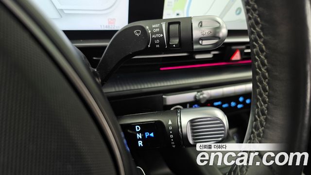 Hyundai Ioniq 6 Long Range Exclusive + 2023 — фото 9