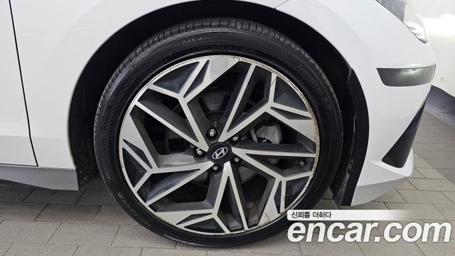 Hyundai Ioniq 6 Long Range Exclusive + 2023 — фото 21