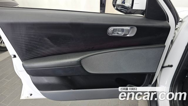 Hyundai Ioniq 6 Long Range Exclusive + 2023 — фото 24