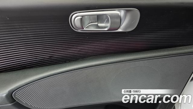 Hyundai Ioniq 6 Long Range Exclusive + 2023 — фото 30