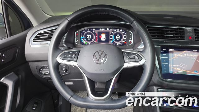 Volkswagen Tiguan (II) 2.0 TDI Prestige 2023 — фото 15