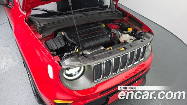 Jeep Renegade 2.4 Limited AWD 2021 — фото 6