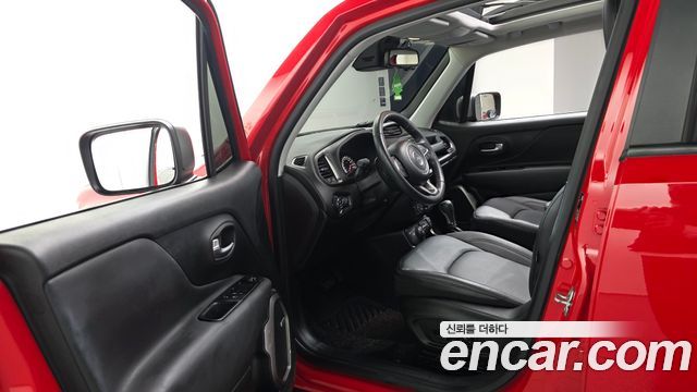Jeep Renegade 2.4 Limited AWD 2021 — фото 10