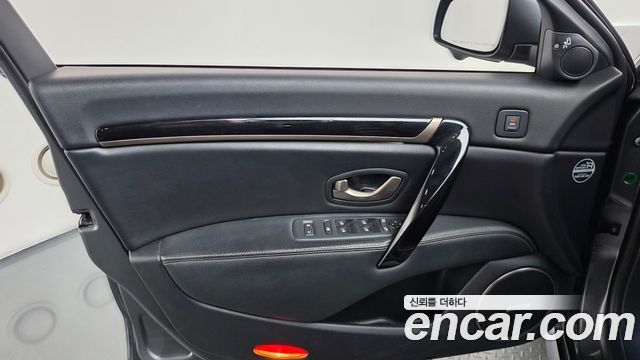 Renault Korea SM7 Nova RE 2015 — фото 24