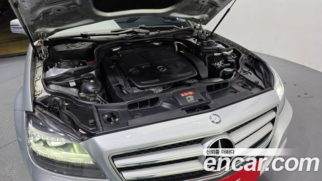 Mercedes-Benz CLS-Class (W218) CLS350 BlueEFFICIENCY 2012 — фото 6