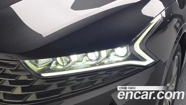 Kia K5 Hybrid (III) Signature 2021 — фото 22