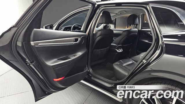 Hyundai Grandeur (IG) 2.5 Premium 2020 — фото 12