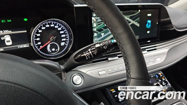 Hyundai Grandeur (IG) 2.5 Premium 2020 — фото 20