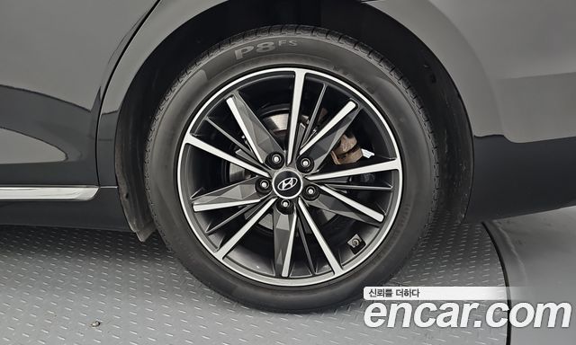 Hyundai Grandeur (IG) 2.5 Premium 2020 — фото 21