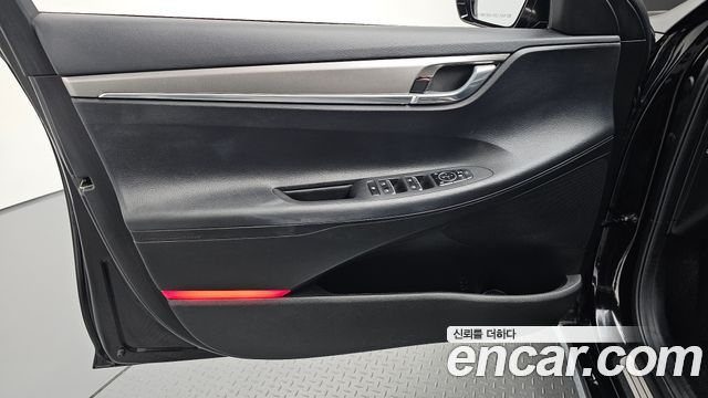 Hyundai Grandeur (IG) 2.5 Premium 2020 — фото 24