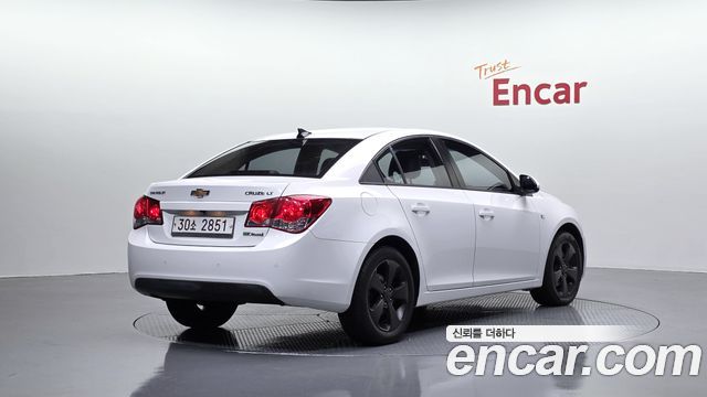 Chevrolet Cruze 2.0 LT 2011 — фото 2