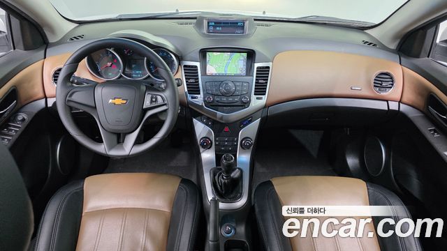 Chevrolet Cruze 2.0 LT 2011 — фото 7