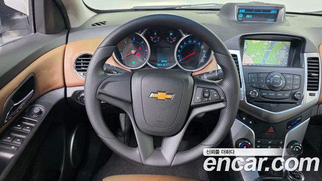 Chevrolet Cruze 2.0 LT 2011 — фото 13