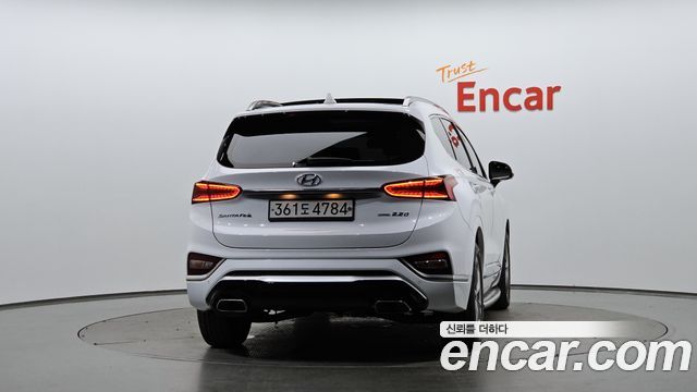 Hyundai Santa Fe (TM) Diesel 2.2 4WD Inspiration 2019 — фото 4