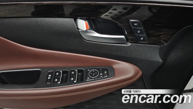 Hyundai Santa Fe (TM) Diesel 2.2 4WD Inspiration 2019 — фото 19