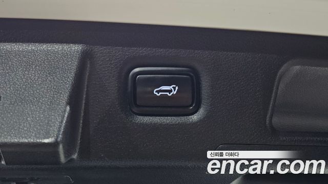 Hyundai Santa Fe (TM) Diesel 2.2 4WD Inspiration 2019 — фото 35