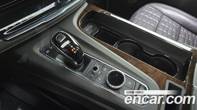 Cadillac Escalade (V) 6.2 Premium Luxury Platinum 2021 — фото 9