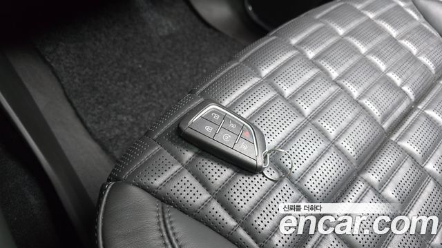 Cadillac Escalade (V) 6.2 Premium Luxury Platinum 2021 — фото 15