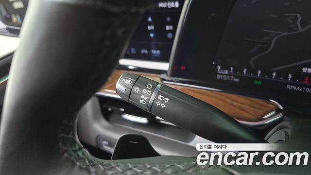 Cadillac Escalade (V) 6.2 Premium Luxury Platinum 2021 — фото 37