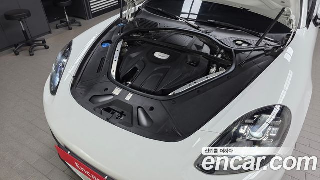 Porsche Panamera (971) 3.0 AWD 2018 — фото 6