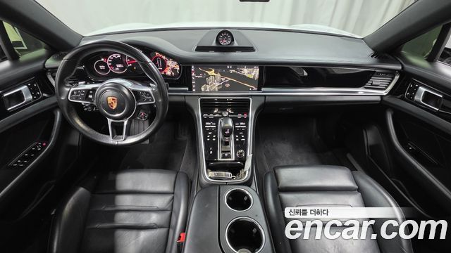 Porsche Panamera (971) 3.0 AWD 2018 — фото 7