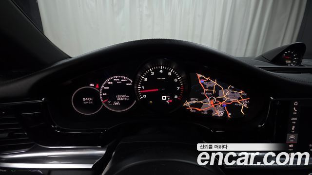 Porsche Panamera (971) 3.0 AWD 2018 — фото 8