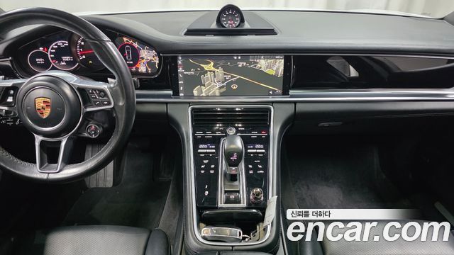 Porsche Panamera (971) 3.0 AWD 2018 — фото 17