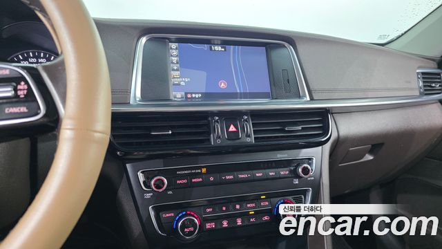 Kia K5 Hybrid (II) Noblesse 2020 — фото 12