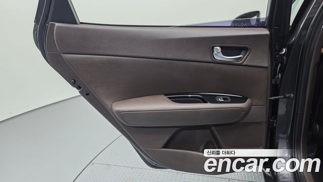 Kia K5 Hybrid (II) Noblesse 2020 — фото 25